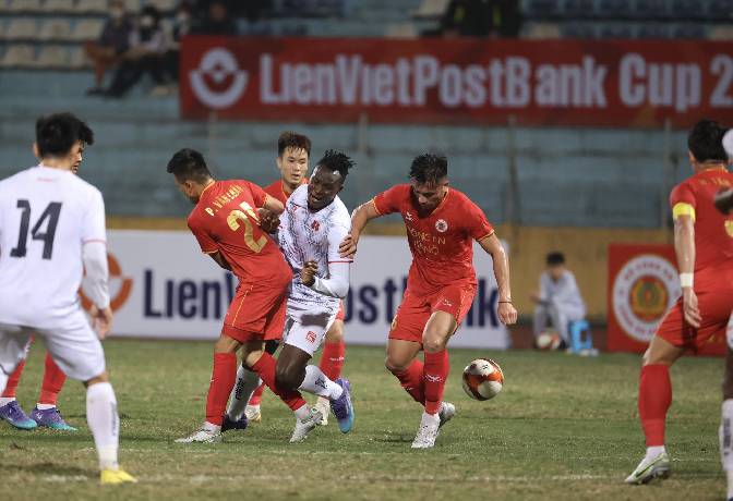 Soi k&egrave;o phạt g&oacute;c CAHN vs Viettel, 19h15 ng&agrave;y 14/2