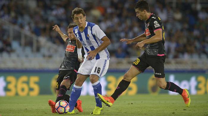 Soi k&egrave;o phạt g&oacute;c Espanyol vs Sociedad, 3h00 ng&agrave;y 14/2