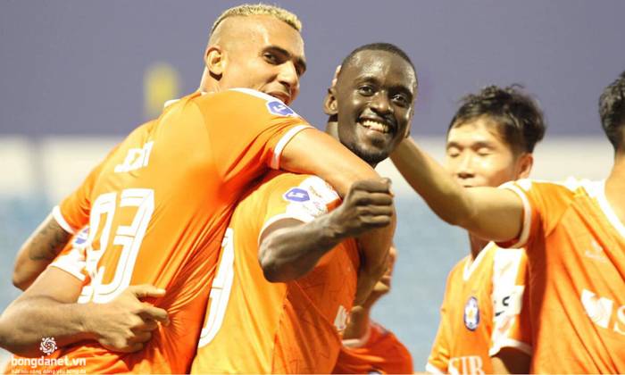 Video SHB Đ&agrave; Nẵng 1-0 Hồng Lĩnh H&agrave; Tĩnh: Ibou Kebe &lsquo;ch&agrave;o s&acirc;n&rsquo; ấn tượng