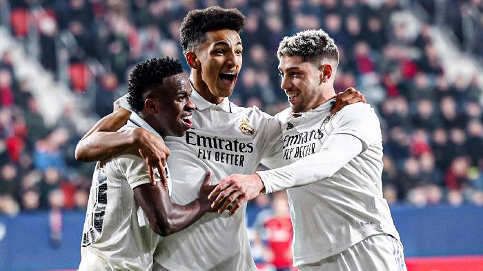 'Muốn đẩy t&ocirc;i khỏi Real Madrid? H&atilde;y bước qua x.&aacute;.c t&ocirc;i trước'