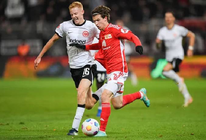 Soi k&egrave;o g&oacute;c Eintracht Frankfurt vs AFC Ajax, 00h45 ng&agrave;y 14/3