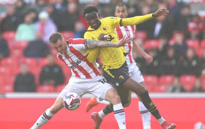 Nhận định, soi k&egrave;o Stoke City vs Watford, 22h00 ng&agrave;y 14/3: Bầy ong b&aacute;m đuổi