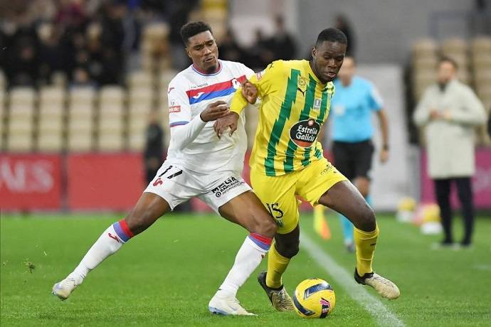 Nhận định, soi k&egrave;o Tondela vs Gil Vicente, 2h15 ng&agrave;y 14/4: Kh&ocirc;ng c&ograve;n đường l&ugrave;i