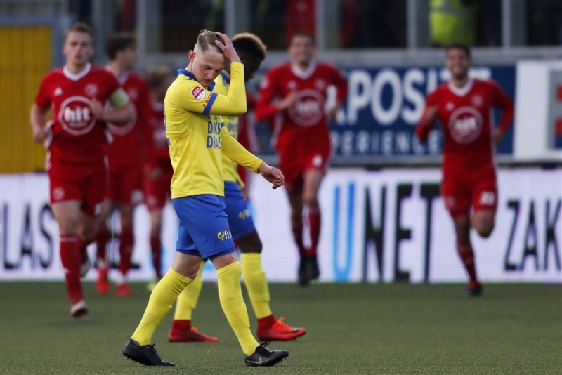 Nhận định Almere City vs Cambuur, 01h45 ng&agrave;y 15/5 (Hạng 2 H&agrave; Lan)