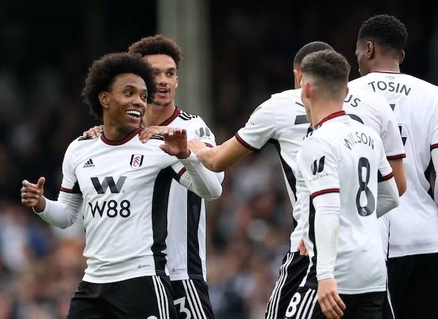 Đội h&igrave;nh ra s&acirc;n ch&iacute;nh thức Southampton vs Fulham, 21h ng&agrave;y 13/5