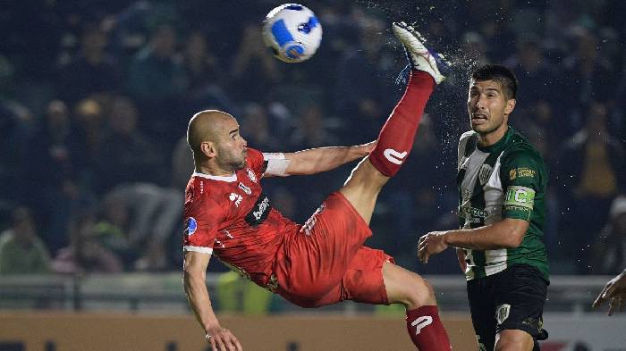 Nhận định, soi k&egrave;o Union Santa Fe vs Banfield, 7h00 ng&agrave;y 14/5: Chưa thể c&acirc;n bằng