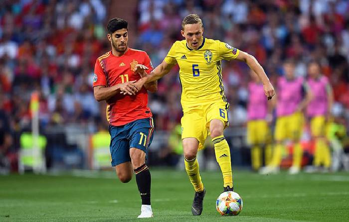 Alex Young dự đo&aacute;n T&acirc;y Ban Nha vs Thụy Điển, 2h ng&agrave;y 15/6