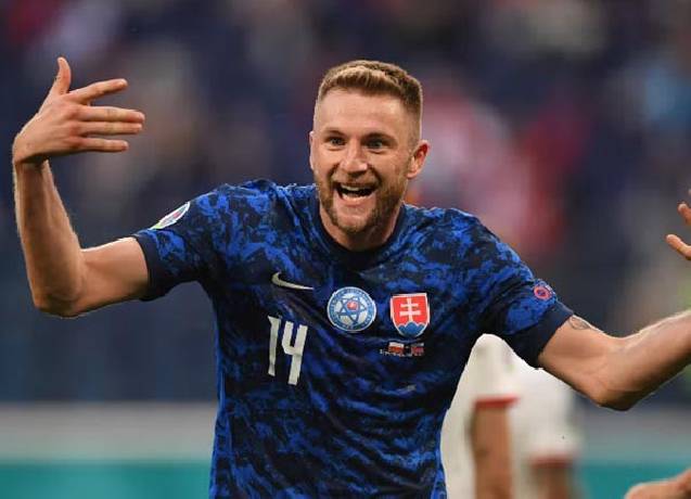 Đội h&igrave;nh ra s&acirc;n ch&iacute;nh thức Kazakhstan vs Slovakia, 21h ng&agrave;y 13/6 (cập nhật)