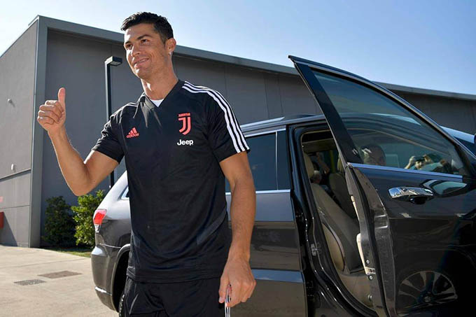 Cristiano Ronaldo hội qu&acirc;n trở lại c&ugrave;ng Juventus