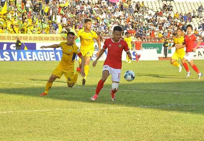 Ph&acirc;n t&iacute;ch k&egrave;o hiệp 1 SLNA vs Hồng Lĩnh H&agrave; Tĩnh, 18h ng&agrave;y 15/7