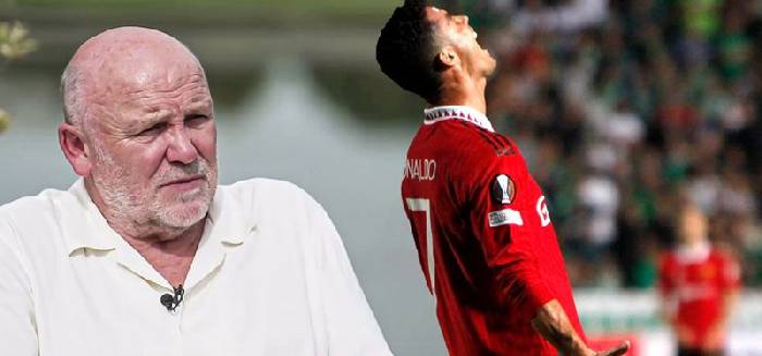 Ronaldo bị gh&eacute;t ở MU v&igrave;... qu&aacute; giỏi v&agrave; chuy&ecirc;n nghiệp