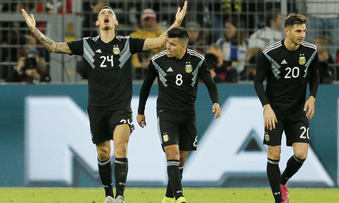 Tỷ lệ b&oacute;ng đ&aacute; GHQT h&ocirc;m nay 13/10: Ecuador vs Argentina