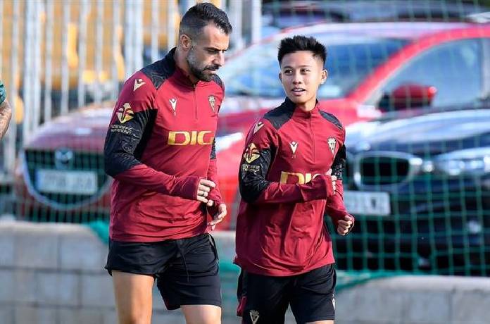 Thần đồng U23 Việt Nam rời ch&acirc;u &Acirc;u về nước