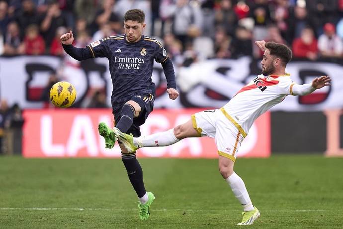 Soi k&egrave;o g&oacute;c Vallecano vs Real Madrid, 3h00 ng&agrave;y 15/12