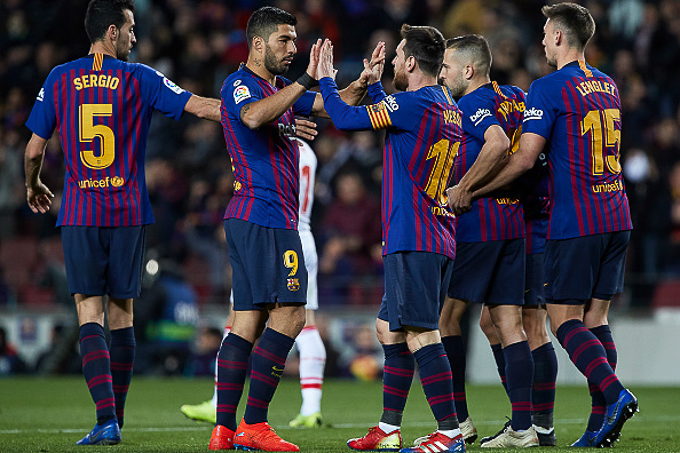 Kết quả Barcelona 3-0 Eibar: Messi, Suarez giữ 3 điểm ở lại Nou Camp
