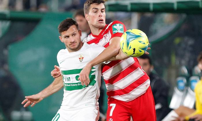 Soi k&egrave;o phạt g&oacute;c Elche vs Villarreal, 20h ng&agrave;y 16/1