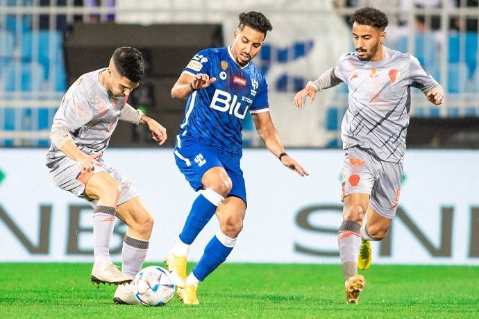 Soi k&egrave;o, dự đo&aacute;n Macao Feiha vs Hilal 22h00 ng&agrave;y 15/2 (HO&Atilde;N)