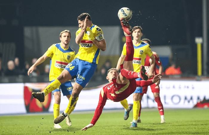 Nhận định, soi k&egrave;o Standard Liege vs Genk, 2h45 ng&agrave;y 15/2: Chủ nh&agrave; c&oacute; điểm