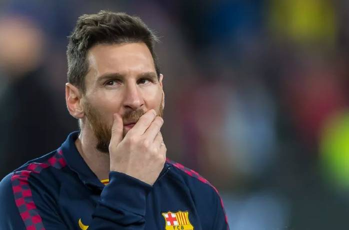 Barcelona lộ mẫu &aacute;o thi đấu m&ugrave;a 2021/22