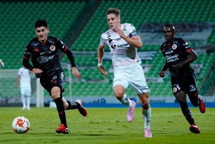 Soi k&egrave;o phạt g&oacute;c Santos Laguna vs Tijuana, 8h ng&agrave;y 14/3