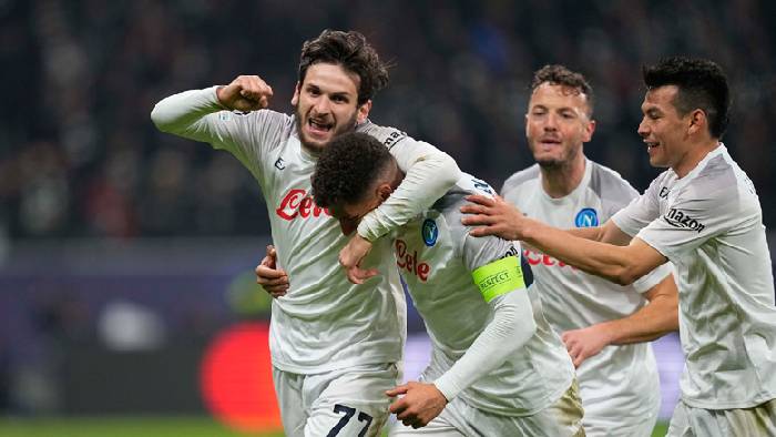 Dự đo&aacute;n, soi k&egrave;o thẻ v&agrave;ng Napoli vs Eintracht Frankfurt, 3h ng&agrave;y 16/3