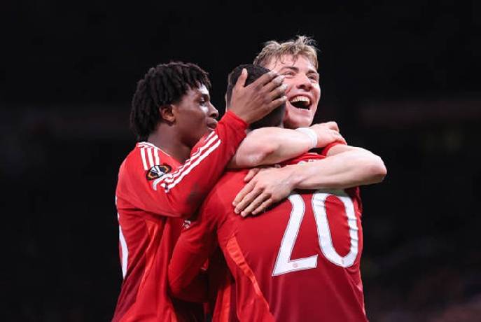 X&aacute;c định 4 cặp đấu tứ kết c&uacute;p C2 ch&acirc;u &Acirc;u: MU chạm tr&aacute;n với ai?