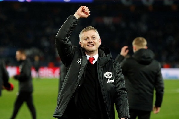 MU gặp kh&oacute;, Solskjaer nhờ Google 'tư vấn'