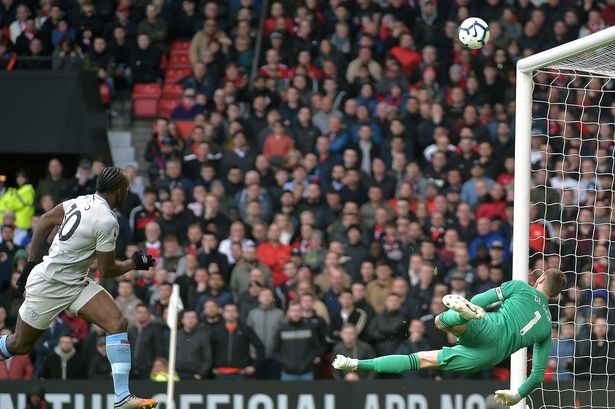 Xem lại pha cứu thua đẹp nhất sự nghiệp De Gea trận MU vs West Ham