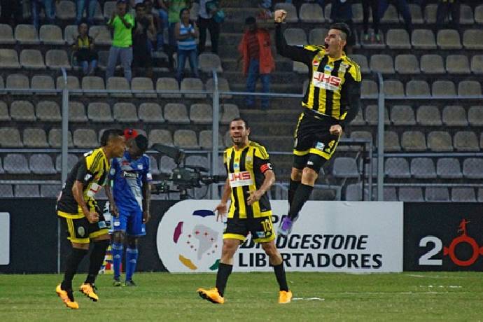 Soi k&egrave;o phạt g&oacute;c Emelec vs Deportivo Tachira, 9h00 ng&agrave;y 15/4