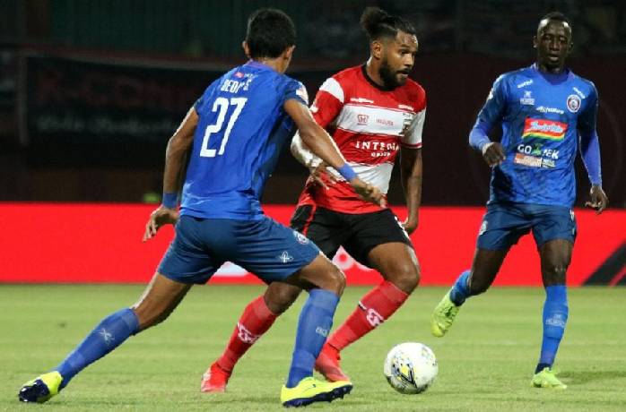 Nhận định, soi k&egrave;o Arema Malang vs Bhayangkara, 20h30 ng&agrave;y 14/4
