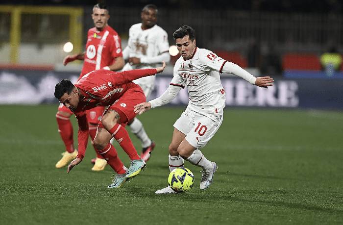 Ph&acirc;n t&iacute;ch k&egrave;o hiệp 1 Bologna vs AC Milan, 20h00 ng&agrave;y 15/4