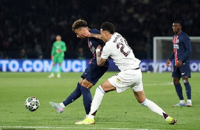 Chuy&ecirc;n gia Tony Ansell dự đo&aacute;n Aston Villa vs PSG, 2h00 ng&agrave;y 16/4
