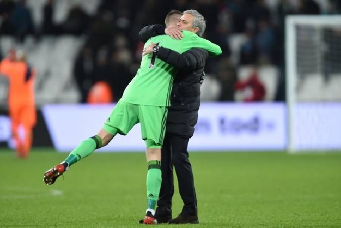 Tin chuyển nhượng ng&agrave;y 14/5: Mourinho &acirc;m mưu 'h&uacute;t m&aacute;u' MU