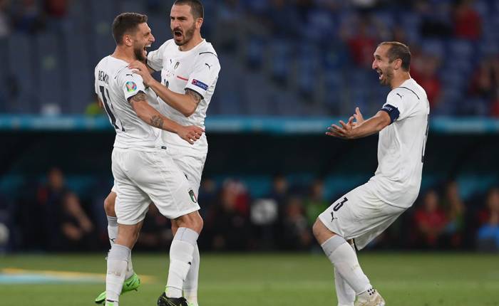 Ph&acirc;n t&iacute;ch k&egrave;o hiệp 1 Italia vs Thụy Sĩ, 2h ng&agrave;y 17/6