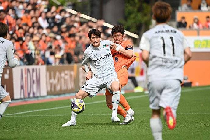 Nhận định, soi k&egrave;o Fagiano Okayama vs Avispa Fukuoka, 16h00 ng&agrave;y 15/6: K&eacute;m cỏi như nhau