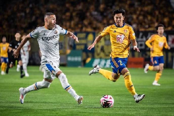 Nhận định, soi k&egrave;o V-Varen Nagasaki vs Omiya Ardija, 15h00 ng&agrave;y 15/6: C&acirc;n bằng