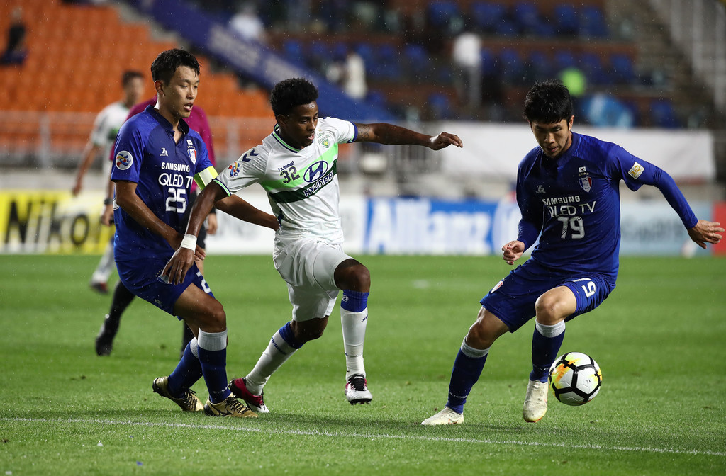 Nhận định Suwon Samsung Bluewings vs Jeonbuk Hyundai Motors, 17h00 ng&agrave;y 15/8