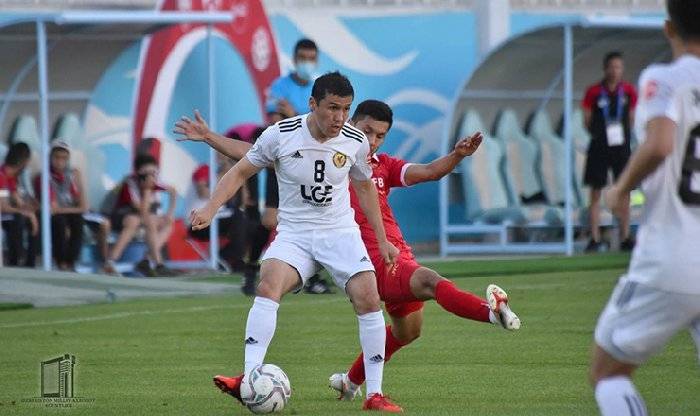 Nhận định, soi k&egrave;o Metallurg Bekabad vs Neftchi Fergana, 20h00 ng&agrave;y 15/8: Kh&oacute; cho chủ nh&agrave;