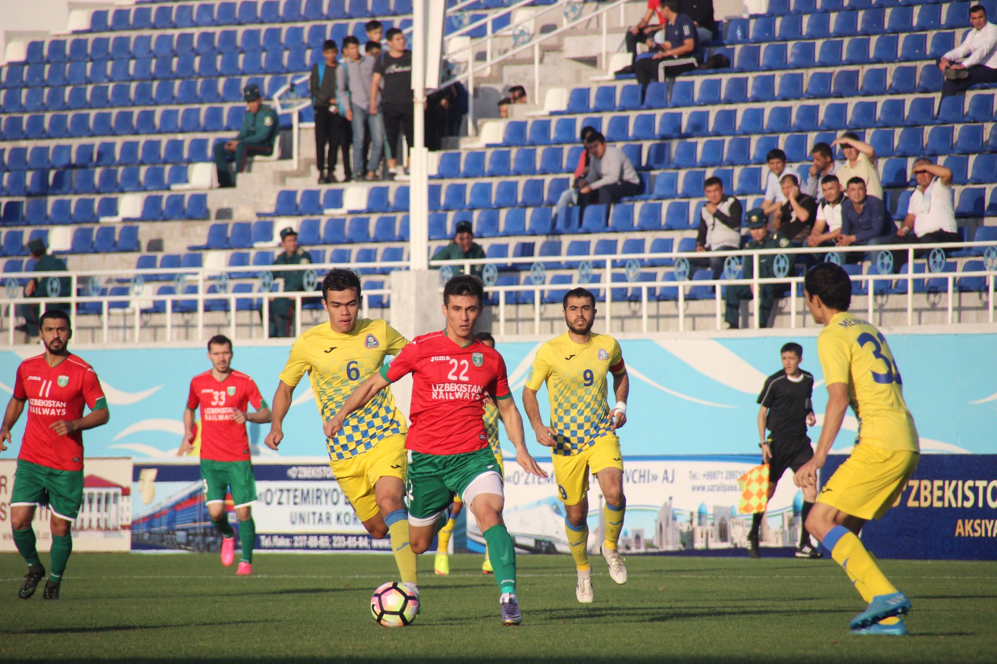 Nhận định Lokomotiv Tashkent vs Navbahor Namangan, 20h00 ng&agrave;y 15/9