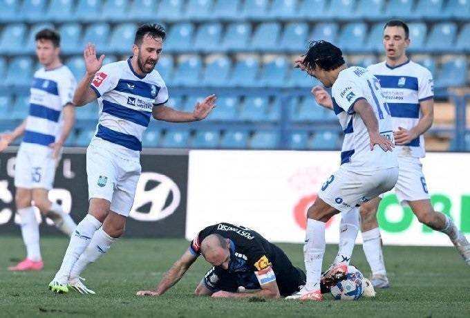 Nhận định, soi k&egrave;o Osijek vs Koprivnica, 22h30 ng&agrave;y 15/9: Buồn ngủ gặp chiếu manh