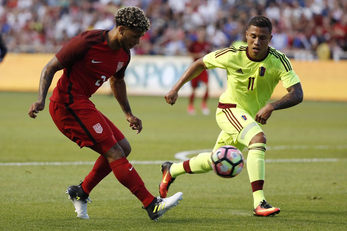 Nhận định b&oacute;ng đ&aacute; Venezuela vs Trinidad, 05h00 ng&agrave;y 15/10: Ch&ecirc;nh lệch đẳng cấp