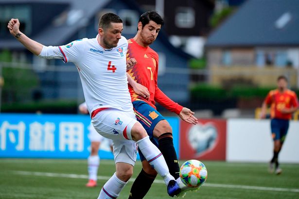 Dự đo&aacute;n Thụy Điển vs T&acirc;y Ban Nha (1h45 ng&agrave;y 16/10) bởi Fernando Morientes