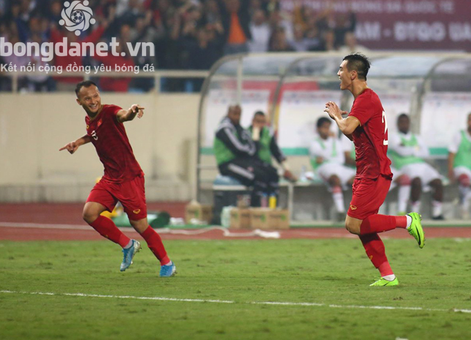 Tiến Linh n&oacute;i g&igrave; về 'si&ecirc;u phẩm cầu vồng' v&agrave;o lưới UAE?