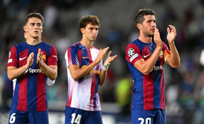 Barca t&iacute;nh chơi lớn, mua cả Joao Felix lẫn Cancelo