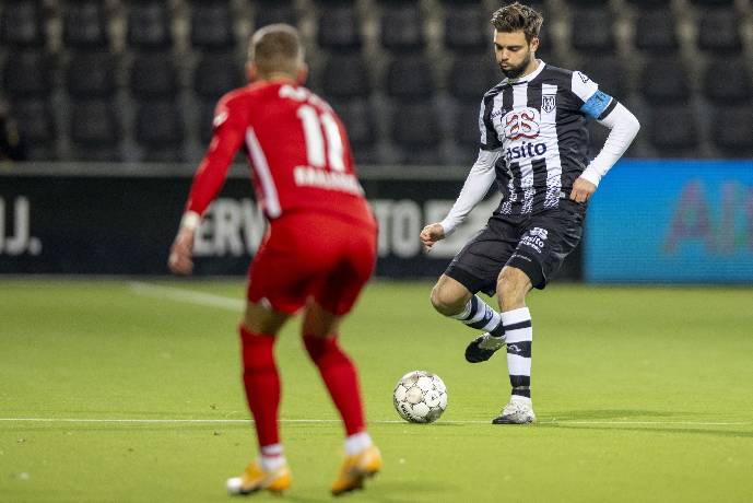 Nhận định, soi k&egrave;o AZ vs Heracles, 0h ng&agrave;y 16/12