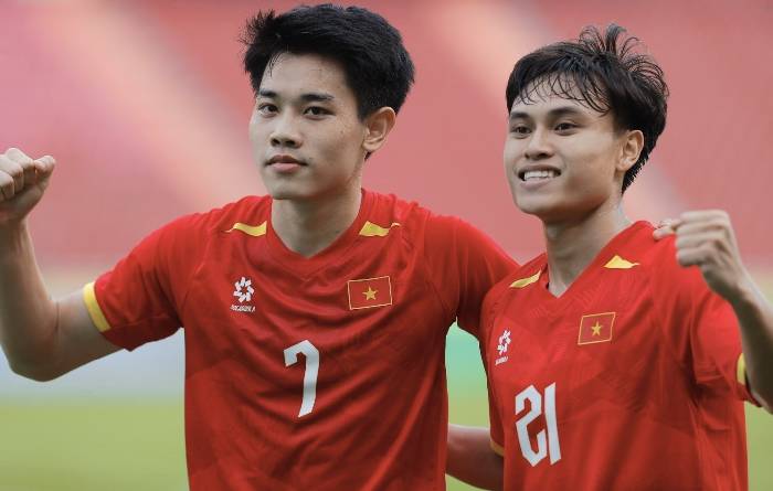 Chuy&ecirc;n gia Tony Ansell dự đo&aacute;n U22 Việt Nam vs U22 Philippines, 15h30 ng&agrave;y 15/12