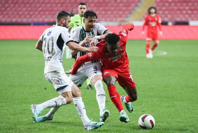 Nhận định, soi k&egrave;o Sakaryaspor vs Hatayspor, 0h00 ng&agrave;y 16/12: Kh&aacute;ch qu&aacute; k&eacute;m cỏi