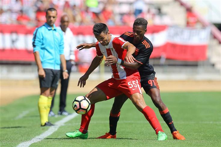 Nhận định Benfica B vs Academico Viseu 22h00, 16/01 (Hạng 2 Bồ Đ&agrave;o Nha)