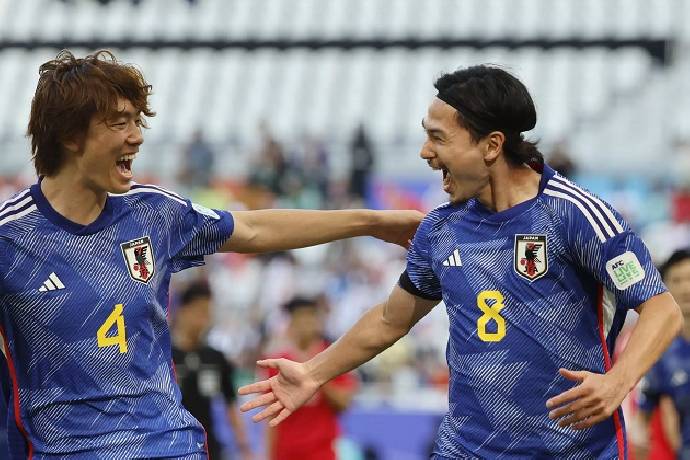 Minamino: &ldquo;ĐT Việt Nam khiến t&ocirc;i to&aacute;t mồ h&ocirc;i hột&rdquo;