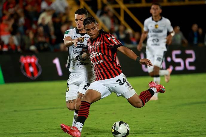 Nhận định, soi k&egrave;o Alajuelense vs Municipal Liberia, 9h00 ng&agrave;y 16/1: Kh&oacute; c&oacute; bất ngờ